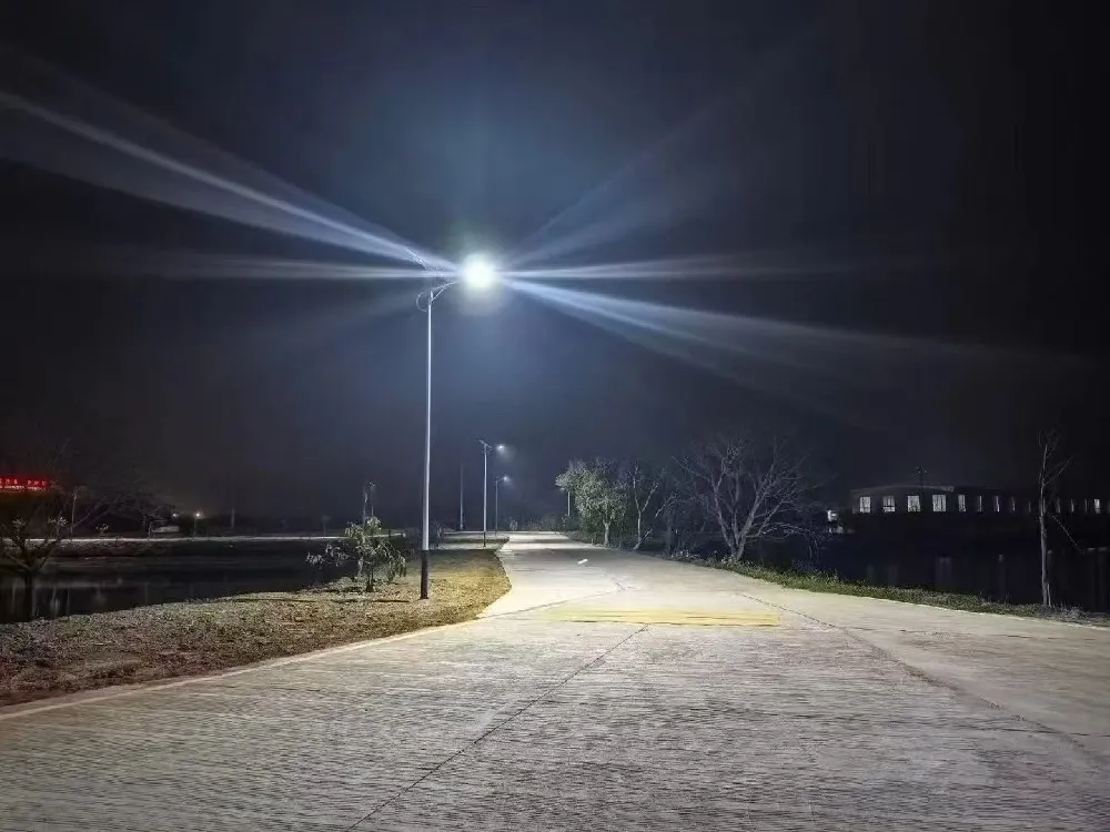 太阳能路灯点亮泉州乡村夜，创阳照明暖民心